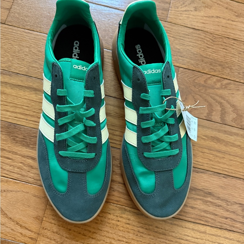 Adidas Men's Emerald and Cream Sneakers